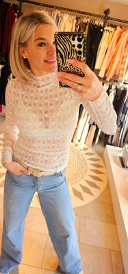 Longsleeve lace Ann