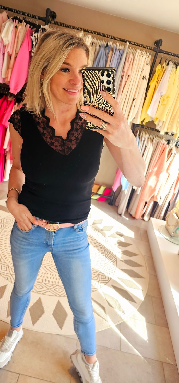 T-shirt Lace