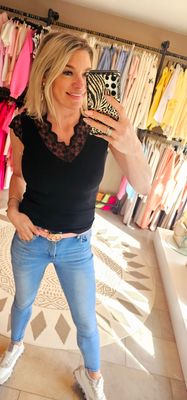 T-shirt Lace