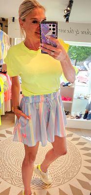 Short Sisi