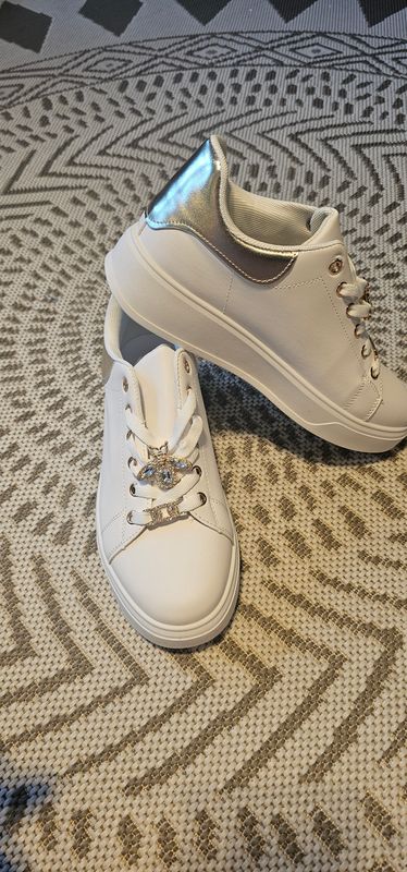 Sneaker - Kayla