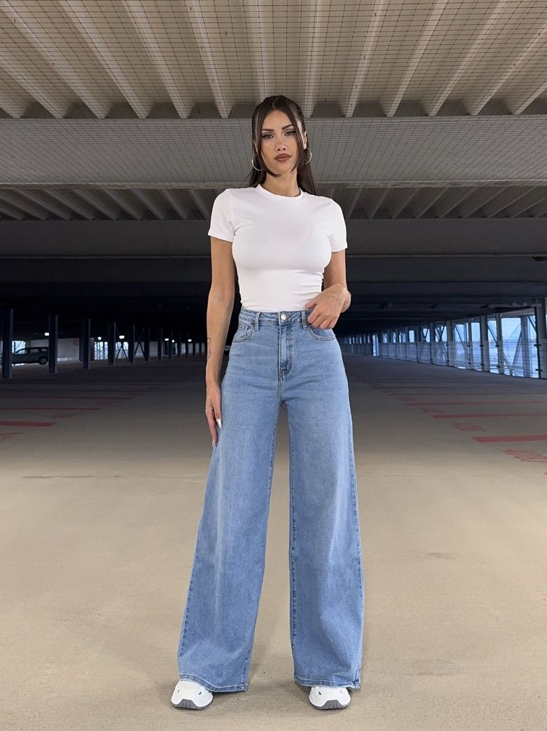 Redial wide leg