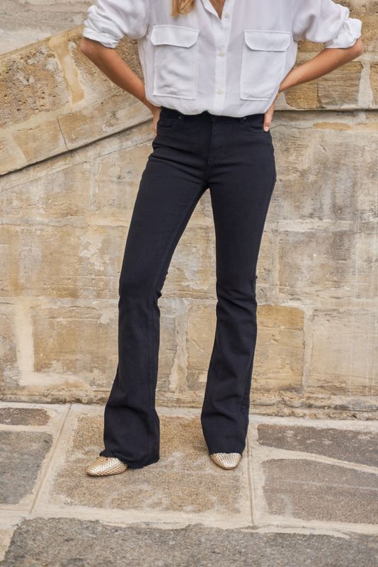 Flared jeans