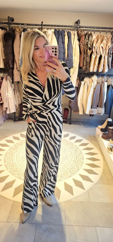 Jumpsuit Jules Zwart (travelstof)