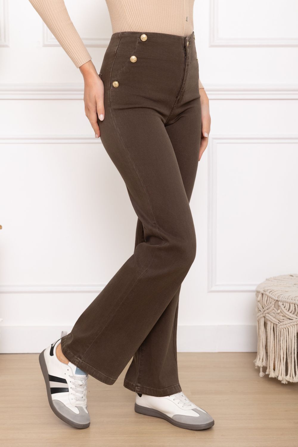 Folyrose - Fenne Brown