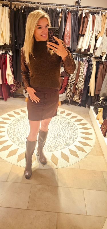 Rok Tine Bruin ( daim stof)