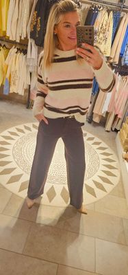 Pull Bee - roos / bruin