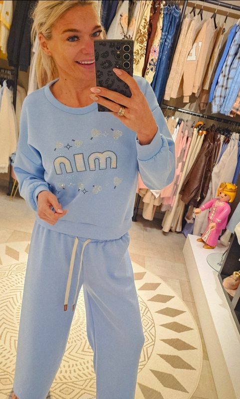 Homewear in sweater stof