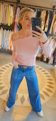 Longsleeve Anita - oud roze ( ketting kan eraf voor te wassen )