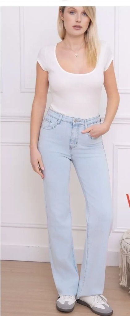 Folyrose straight jeans