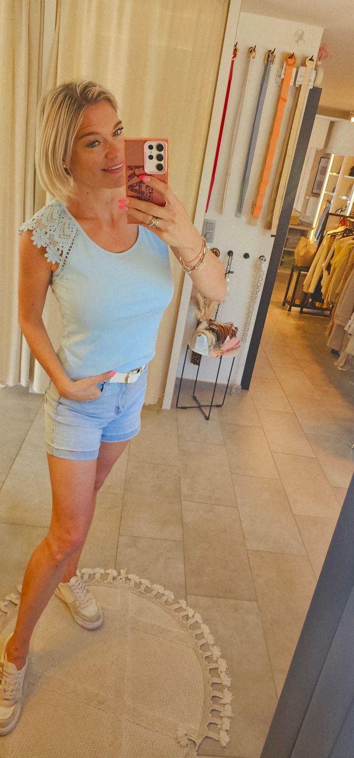 T shirt Celien - Baby blauw
