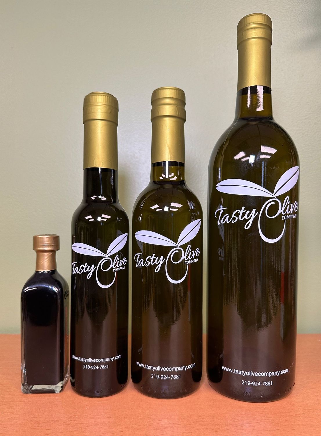 Arbequina Extra Virgin Olive Oil