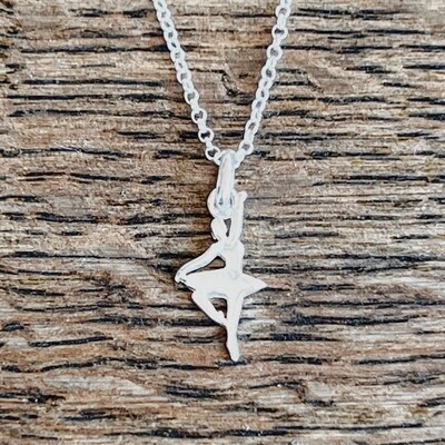 Ballerina pendant and necklace