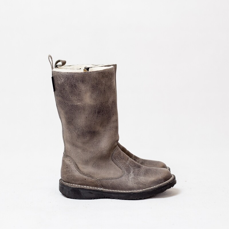 Eskimo Grey