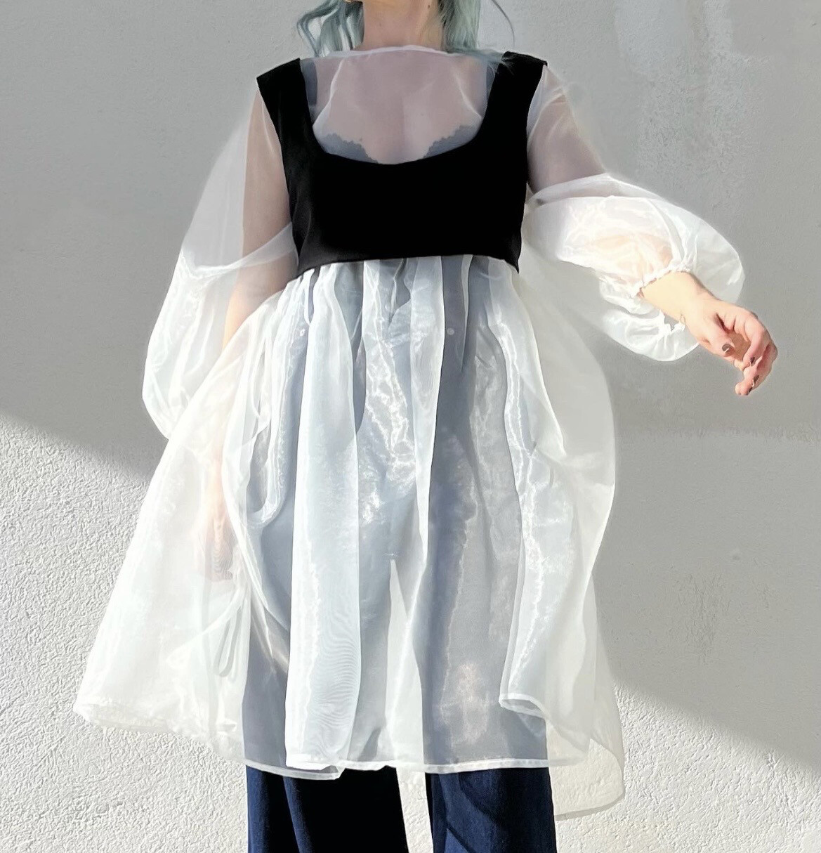 Top scollo squadrato/ Nero in cotone versione più sostenuta