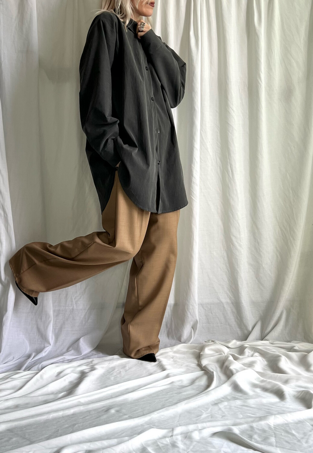 Pantalone morbido / cammello fresco lana