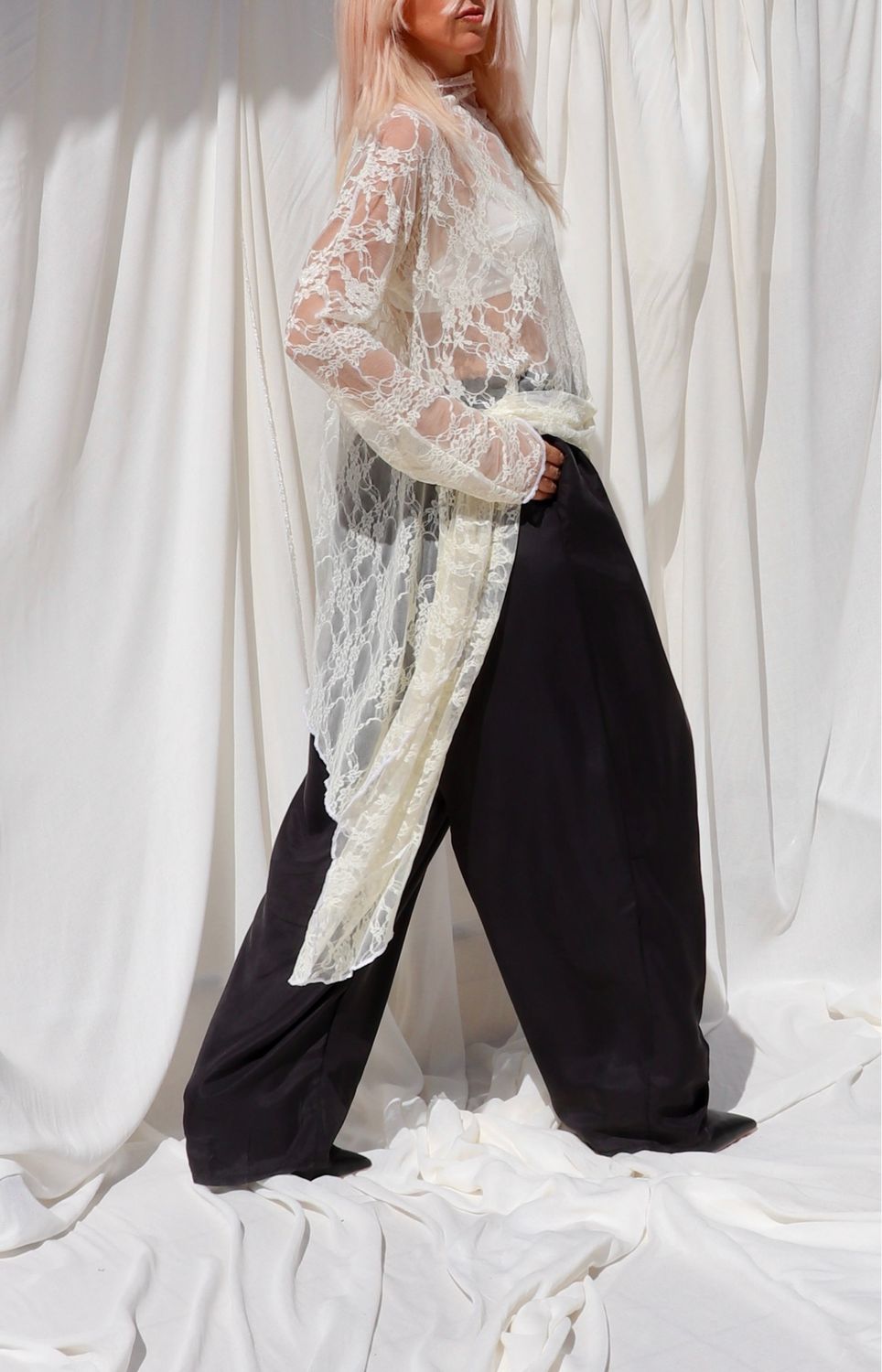 Maxi blusa asimmetrica/ pizzo elastico panna