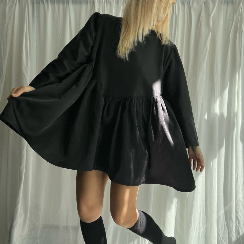 Abiti con corpino a V