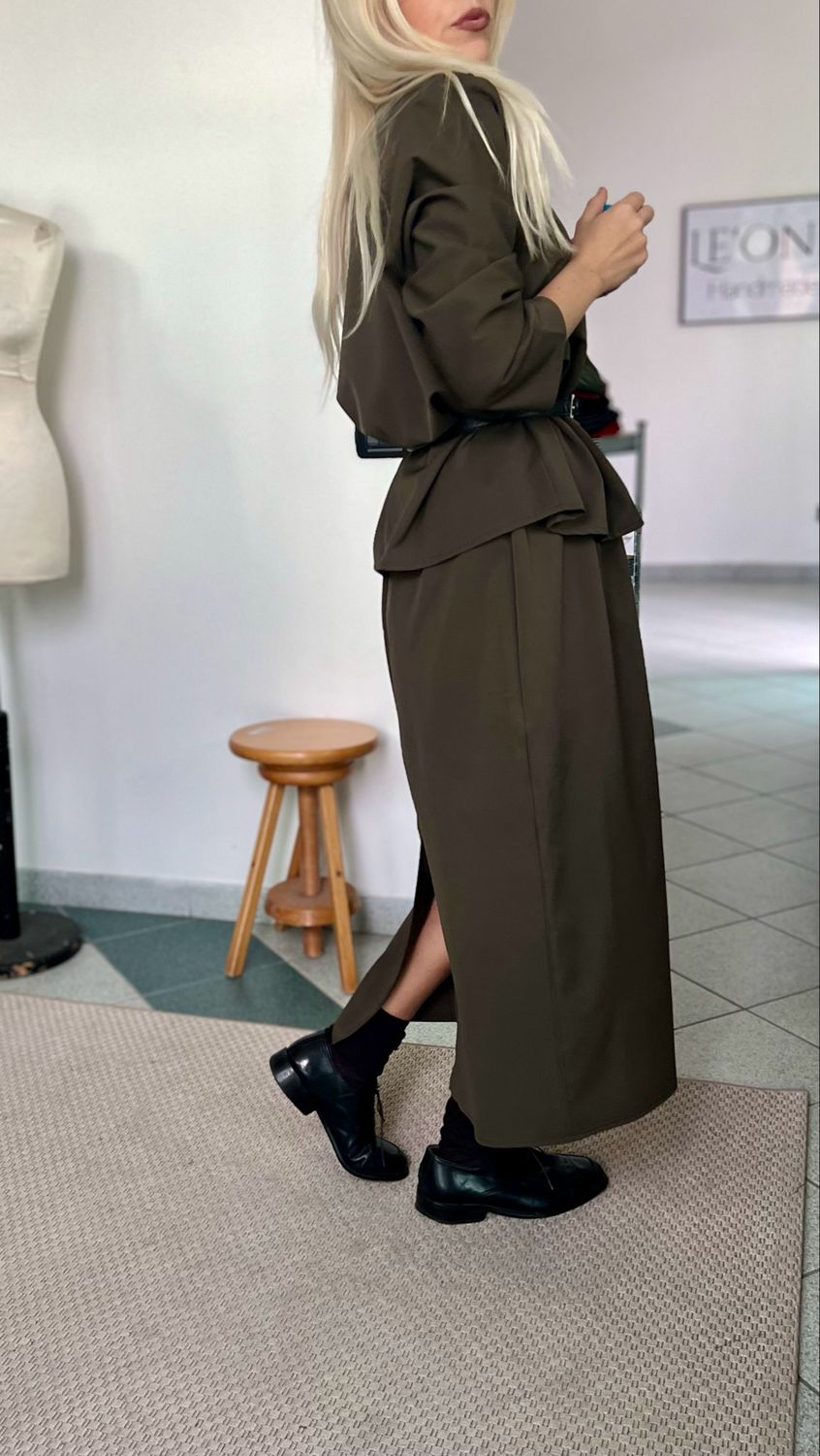 Completo Blusa + Gonna a tubo + cinta/ fresco lana oliva