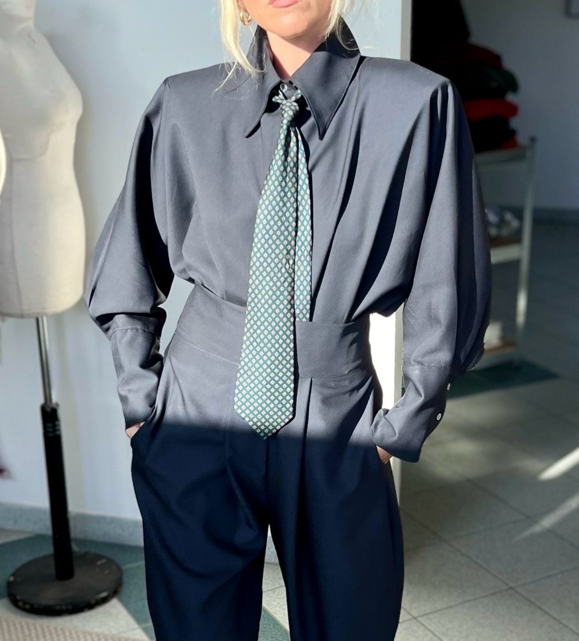 Camicia dolman in fresco lana / grigio-blu