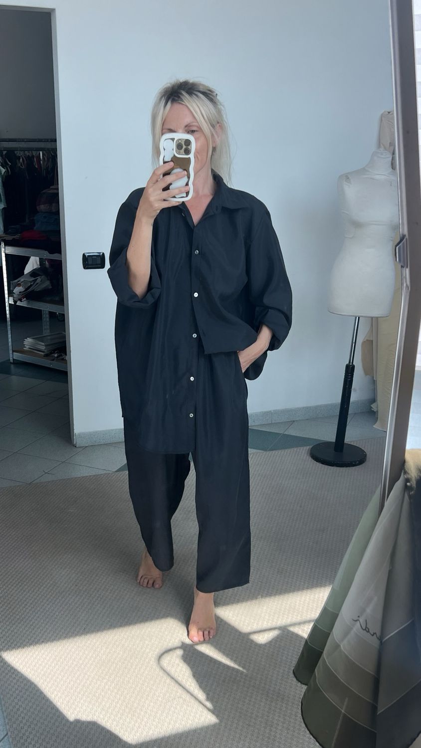 Completo Camicia oversize + Pantalone morbido/ nero
