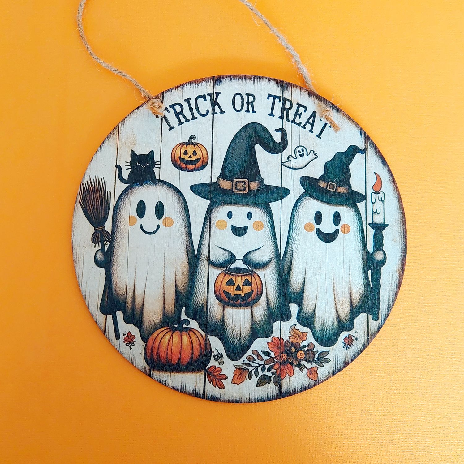 Vintage Look Halloween Wooden Sign &quot;Trick or Treat&quot;