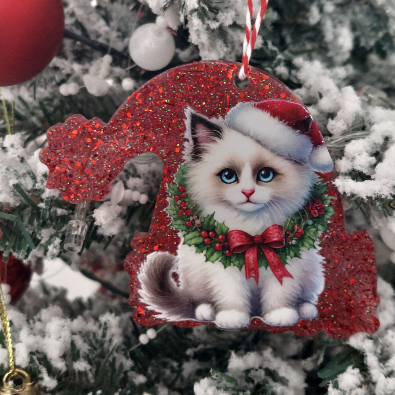 Handmade Resin Red Glitter Cat Christmas Tree Ornaments 🎄🐾 Hat