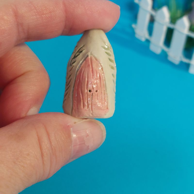 Mini Ceramic Fairy House Vase - Pink