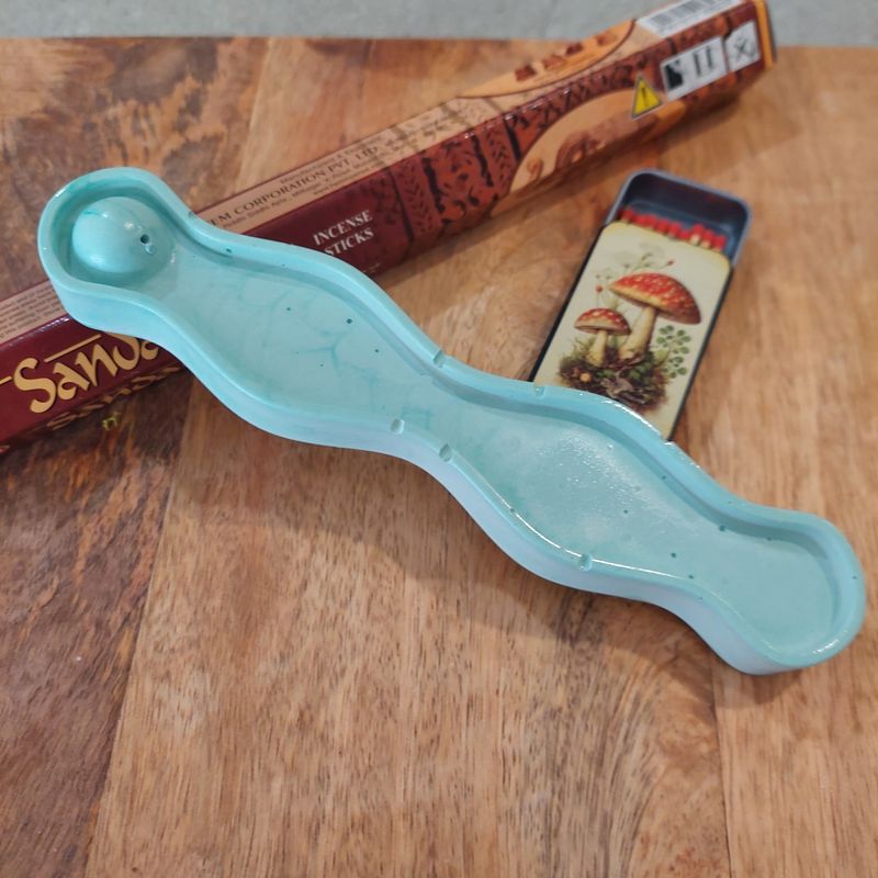 ​Resin Incense Stick Holder - Curve Imperfect with bubble holes