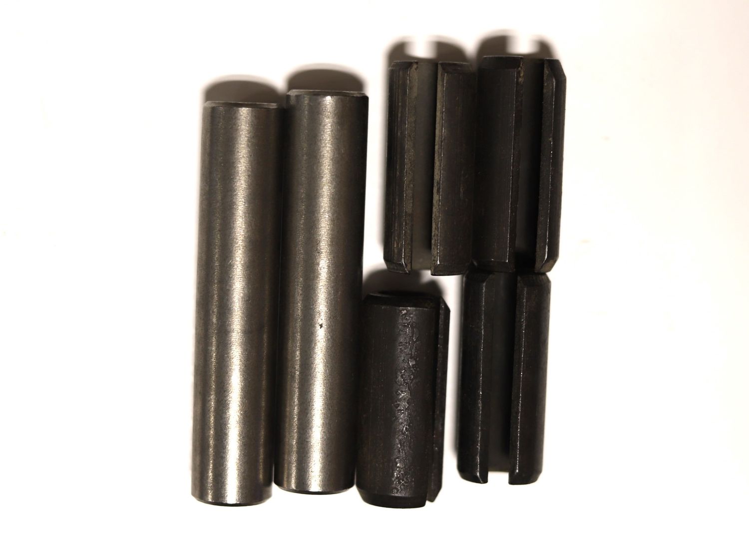 MO BUSHING RETAINING PIN, Size: 750