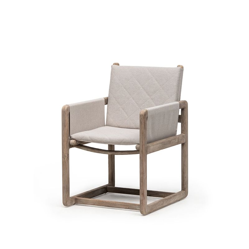 Armchair Carlo
