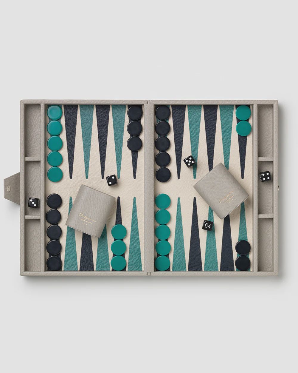 Backgammon Revere