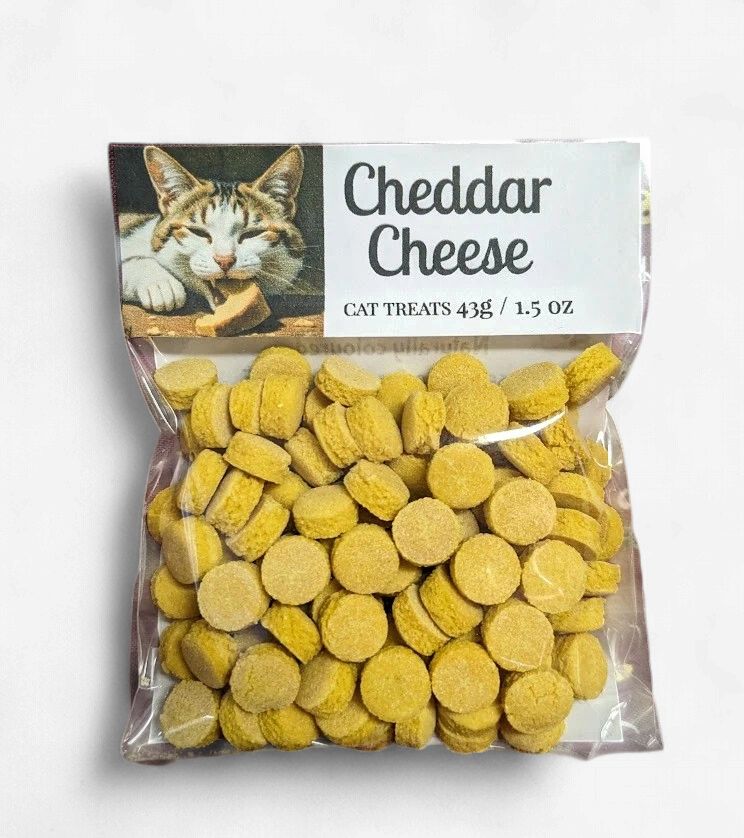 Big Bark Bakery Cheddar Cheese Cat Treats 43g