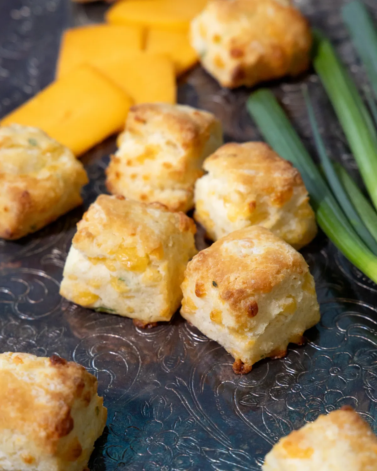 TruCrumb Cheddar Scallion Biscuitini