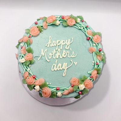 LaRose Chocolate 4" mini cake--Berry Vanilla