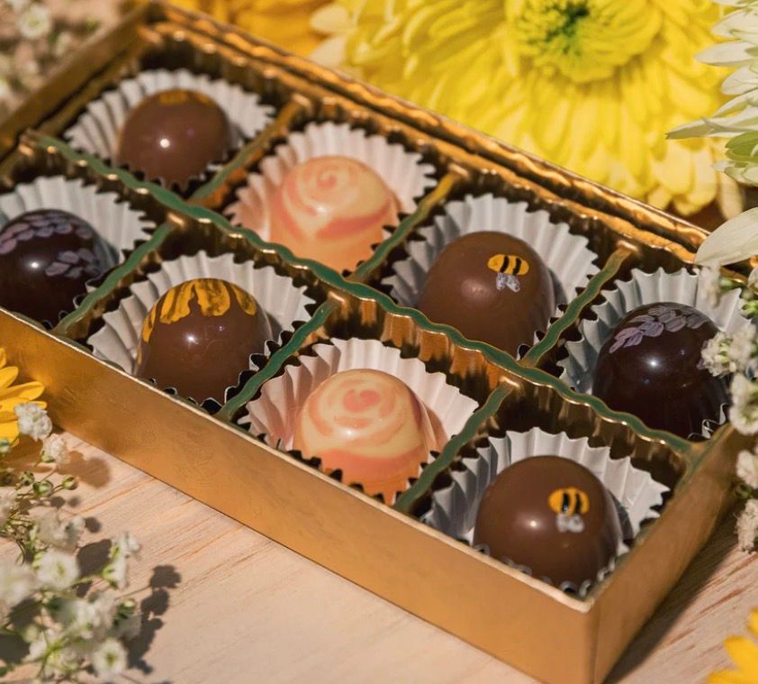 LaRose Hand painted artisan bonbons--8pk assorted flavors