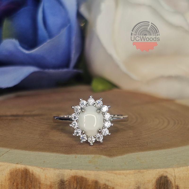 Oval Halo Dazzling Ring Oval Halo Dazzling Ring