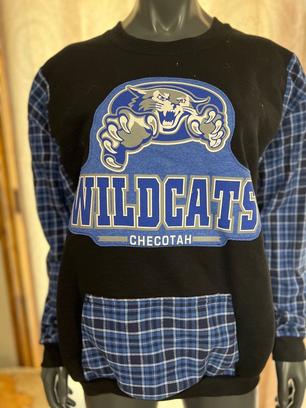Checotah Wildcats Sweatshirt L/XL