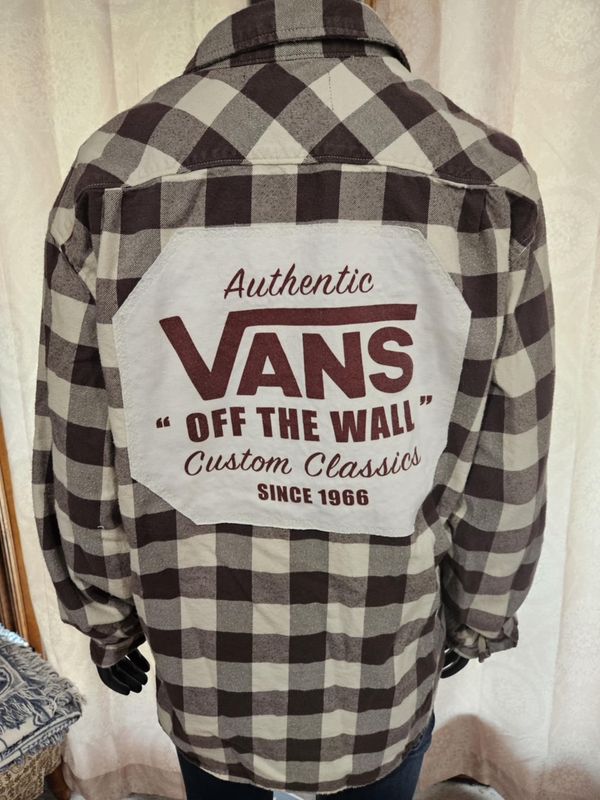 Authentic Vans Off the Wall Flannel Panel M