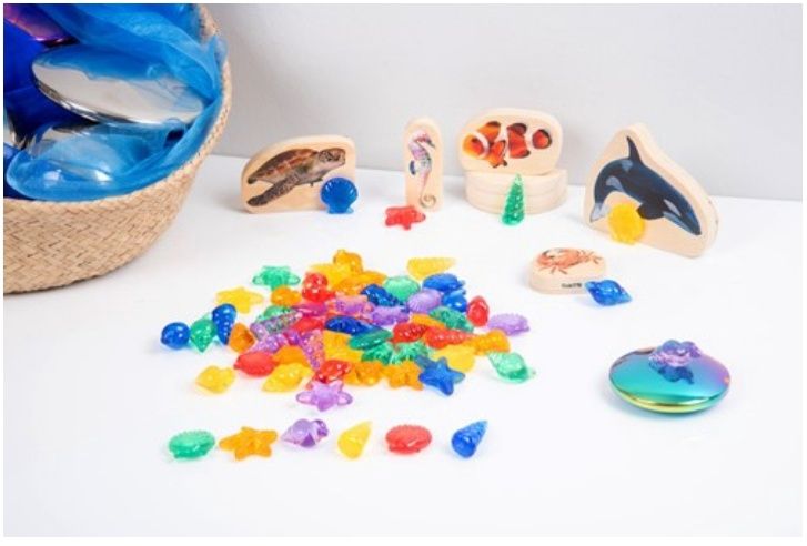 TickiT Doorschijnende Gekleurde Schelpen – Set van 72