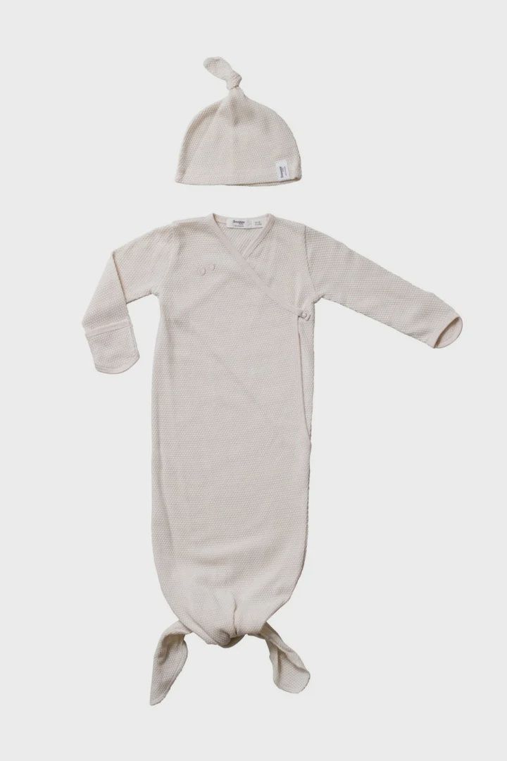 new born cocoon incl hat