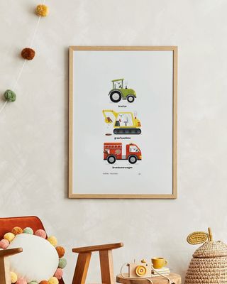 Holliday Illustrates Voertuigen Poster A4 - groene tractor, gele hijkraam, rode brandweerauto