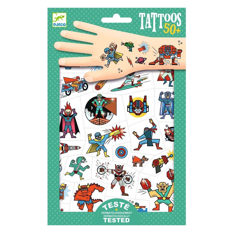 Voorkant verpakking met daarop superhelden en schurken tattoos