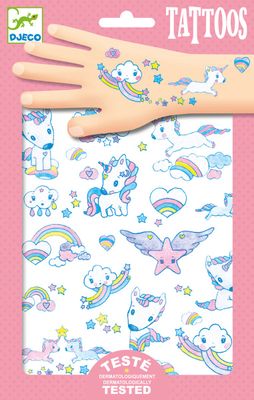 Verpakking waarop een aantal tattoos zichtbaar zijn van de glitter eenhoorns die je kunt aanbrengen