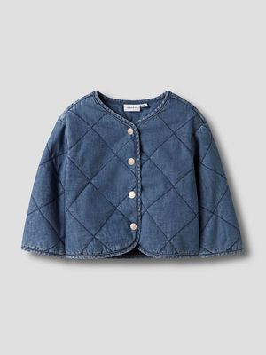 Stijlvol denim jasje van Name It Mini in Dark Blue Denim kinderkleding, voorkant.