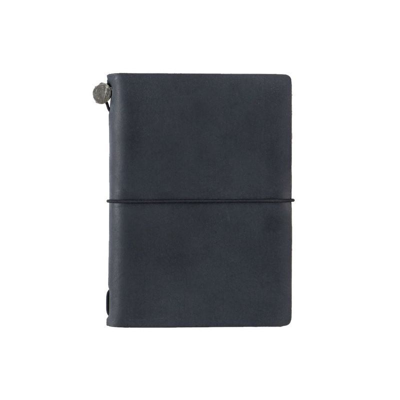 Traveler&#39;s Notebook Black Passport