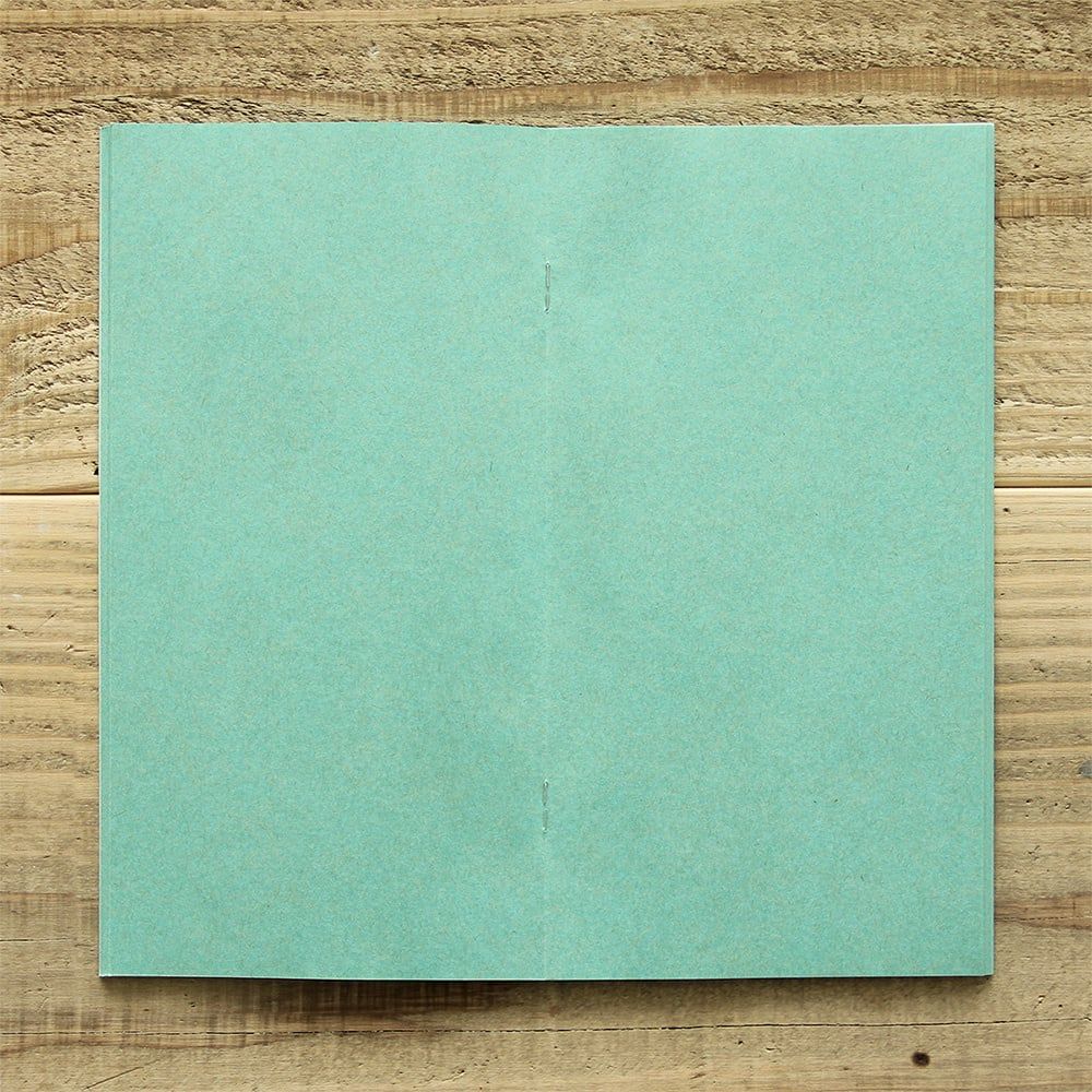 TRAVELER’S COMPANY – Traveler’s Factory – Refill – Turquoise Kraft Paper (Regular Size)