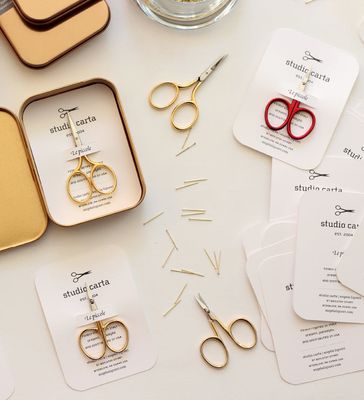 Studio Carta - Le Piccole Petite Gold Scissors - 2 5/8&quot;