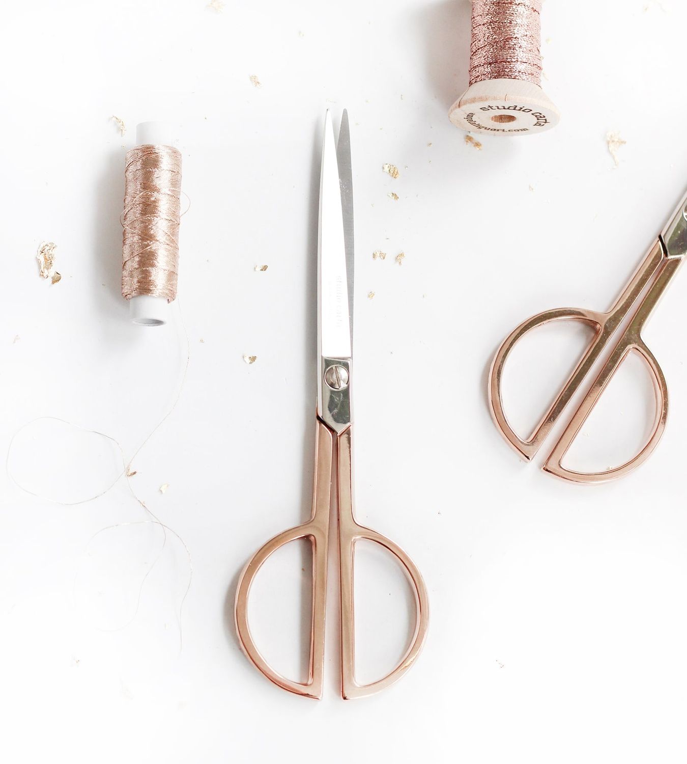 Paper Scissors - Rose Gold Handle