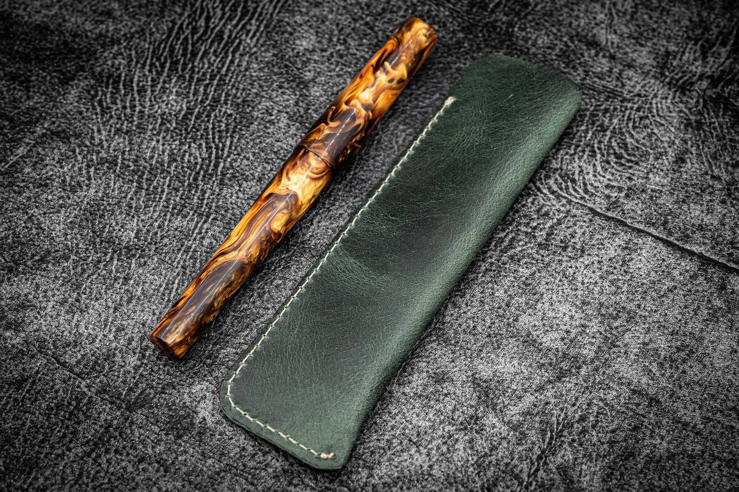 Leather Single Fountain Pen Sleeve - Forest Green